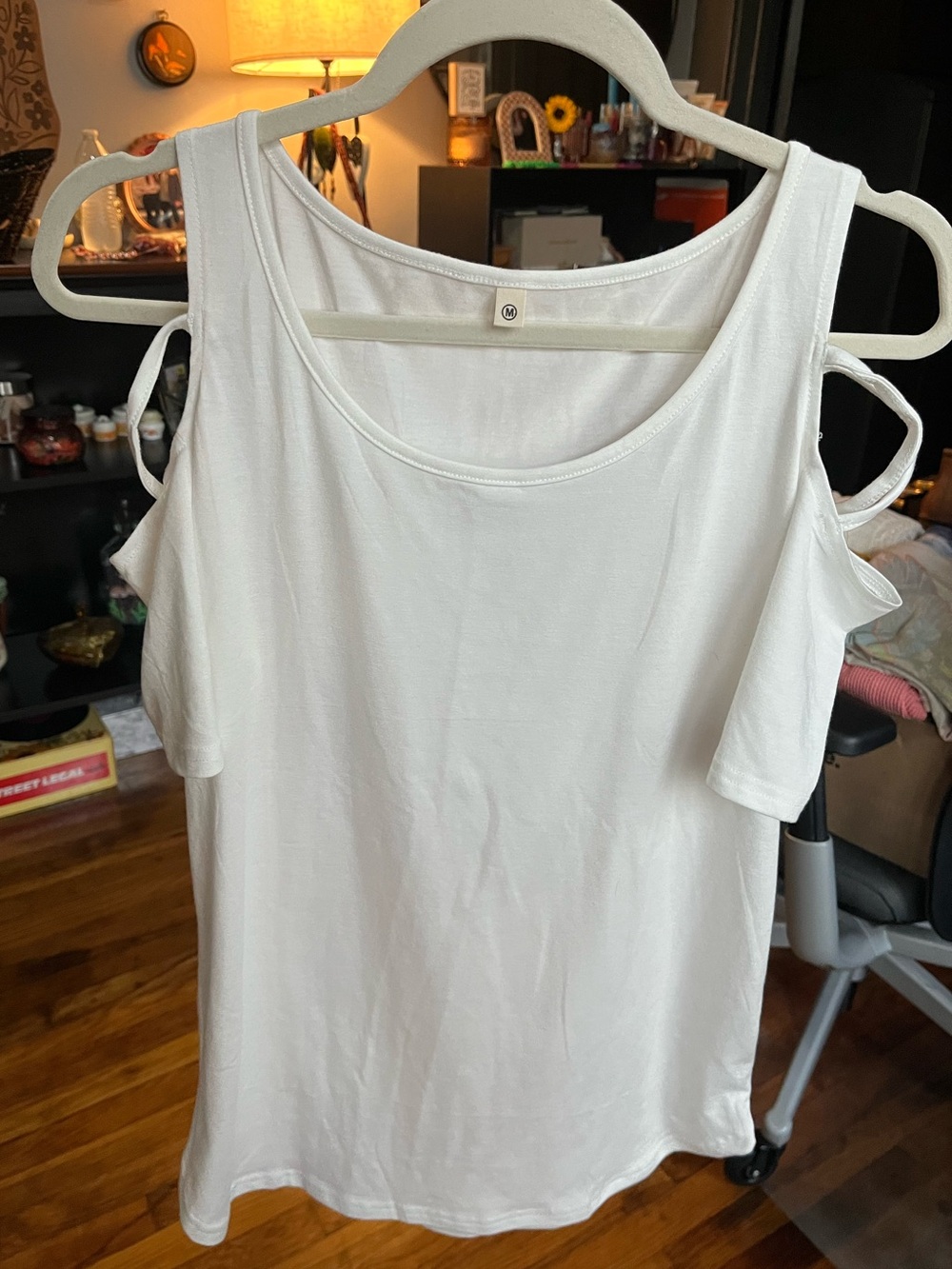 NWOT White Cold-Shoulder Tank Top - Women
